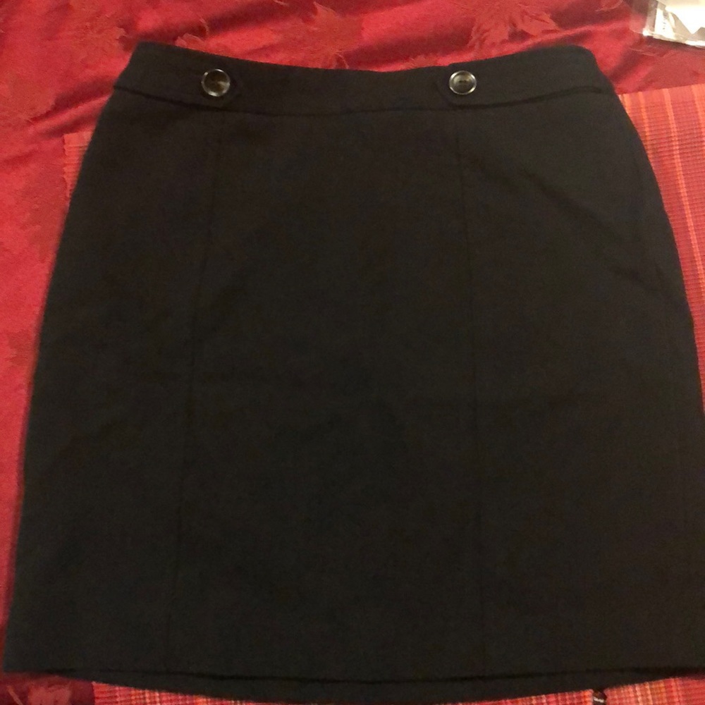black mini skirt